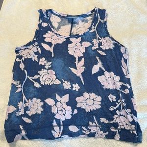 Simply Vera Vera Wang sleeveless top. Blue and pink. Wmns XL. Gently worn